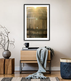 תמונות לבית-תמונות למשרד- תמונה ממוסגרת חבית וויסקי בשקיעה-MIKOO